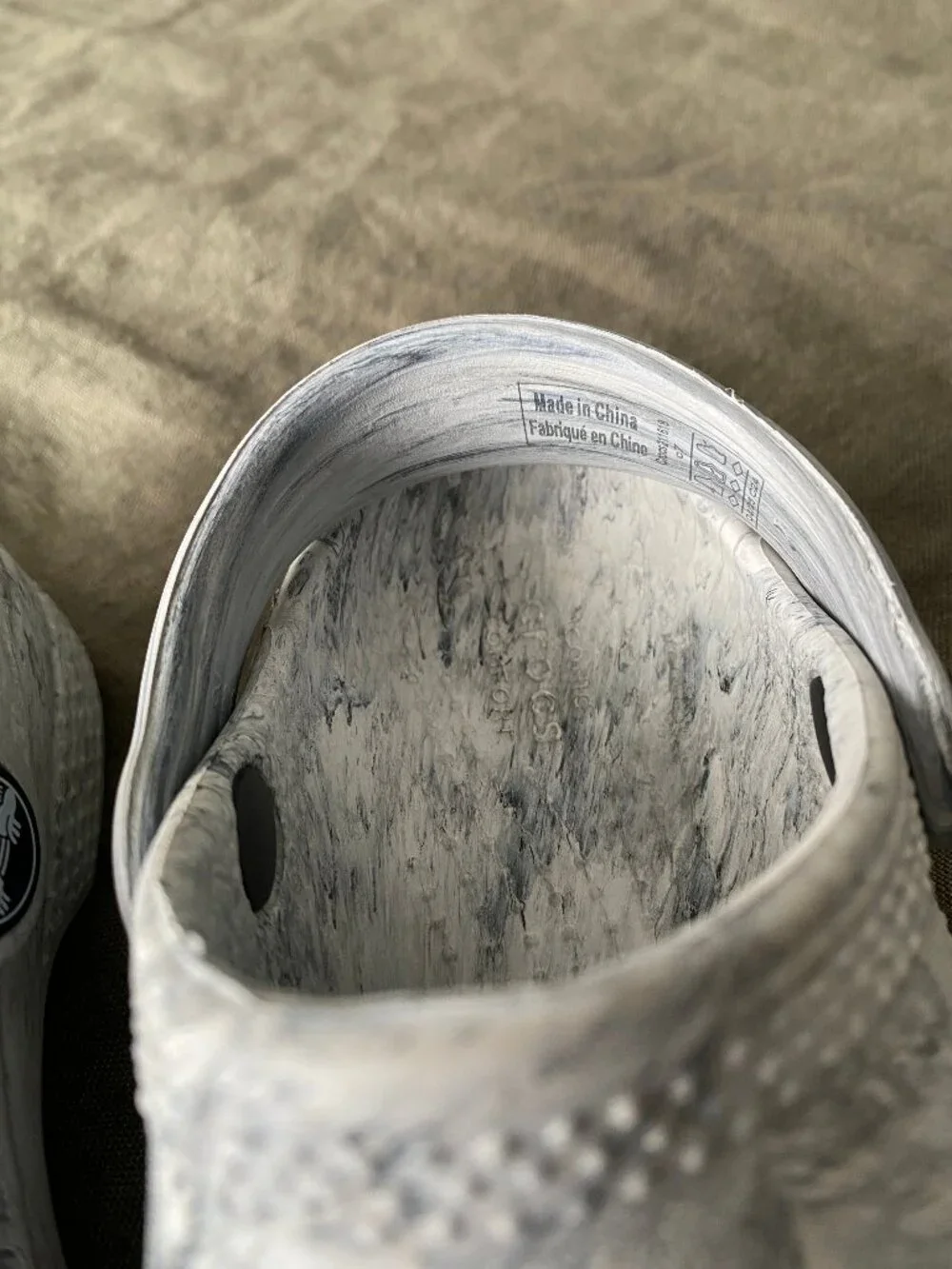 Crocs Kids' Marbled Classic Clog, Grey Swirl, Size C7